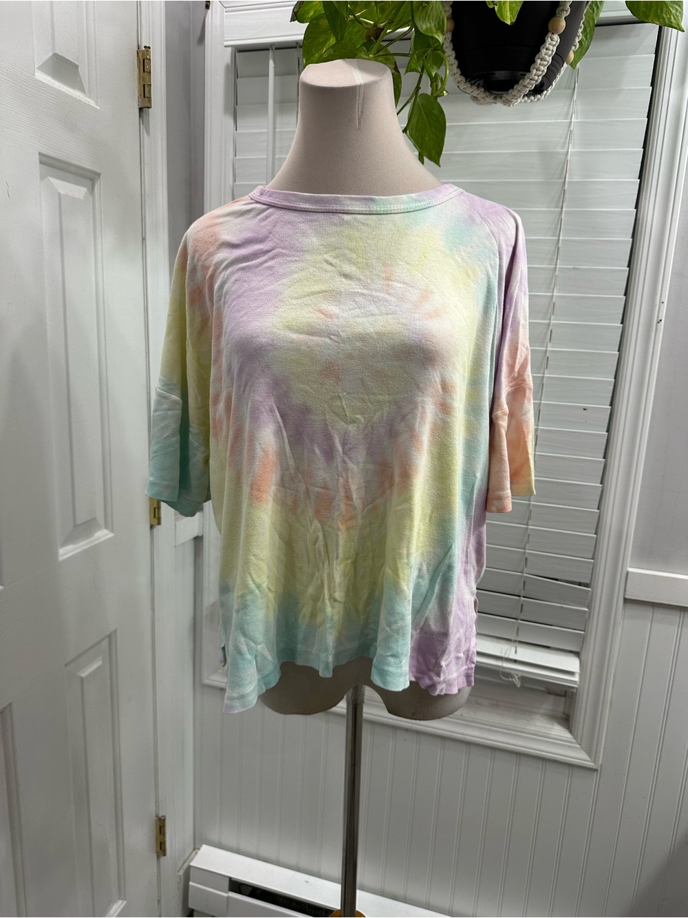 Pastel Multi-Color Tie-Dye Short Sleeve Women's Tee